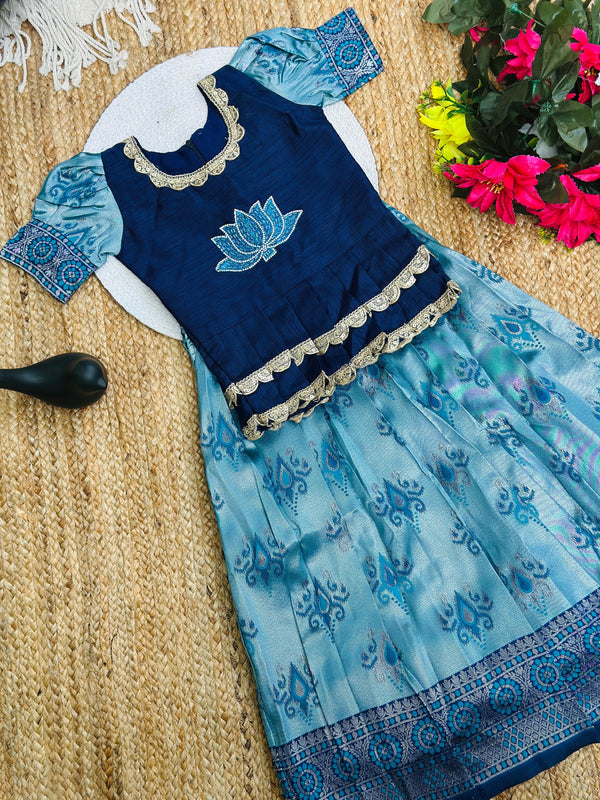Trendy Weaving Work Art Silk Lahenga Choli